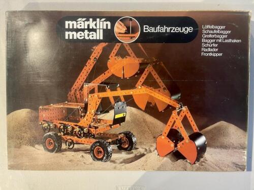 MARKLIN METALL: A Marklin Metall construction kit, no.1055, complete with original packaging.