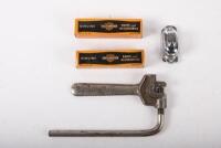 HARLEY-DAVIDSON: A group of three Harley-Davidson items