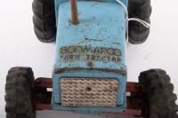 BOOMAROO: A c1950s tinplate farm tractor by Boomaroo, Australian, 26cm long - 7