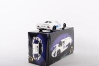 PORSCHE 910: A highly detailed Exoto&nbsp;Motorbox Gold Label 1:18 scale 1967 Porsche 910 - 6