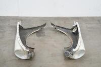 911 GUARDS: A pair of 1967-73 Porsche 911 front guards, white paintwork, some marks evident - 14