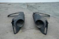 911 GUARDS: A pair of 1967-73 Porsche 911 or 912 front guards, unpainted, fuel filler panel missing