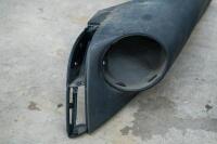 911 GUARDS: A pair of 1967-73 Porsche 911 or 912 front guards, unpainted, fuel filler panel missing - 3