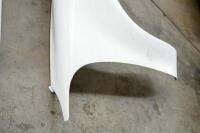 911 GUARDS: A pair of fibreglass 1970-73 Porsche 911 front guards, wide ST style - 9