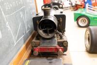 An impressive live steam locomotive, early to mid 20th century, 37 cm high, 90 cm long, gauge width 15cm - 5