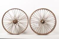 REAR WHEELS: Two vintage / veteran rear wheels