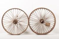 REAR WHEELS: Two vintage / veteran rear wheels - 4