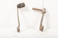 VILLIERS: Two Villiers items, includes a&nbsp; kick start & gear lever