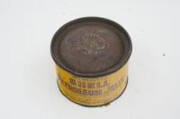 SHELL: An early Shell 'Petroleum Jelly' one pound tin, featuring an embossed clamshell to lid - 4