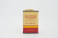 SHELL: A Shell 'Household Oil' four fluid ounce oiler - 3