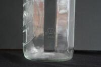 CASTROL: An original embossed Castrol 'Z' logo one quart glass oil bottle&nbsp; - 3