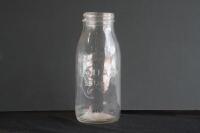 CALTEX: An original embossed Caltex one quart glass oil bottle&nbsp; - 5