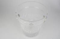 ICE BUCKET: A very finely cut twin-handled crystal ice bucket - 5