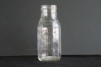 CASTROL: An original embossed Castrol Wakefield one imperial quart glass oil bottle&nbsp; - 4
