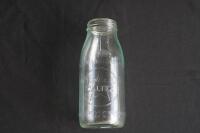 CALTEX: An original embossed Caltex one quart glass oil bottle&nbsp; - 4