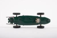 FERRARI: A c1960s Tri-ang Scalextric No.C62 Ferrari 156 in dark green - 3