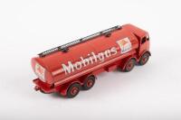 DINKY TOYS: An original c1950s Dinky Toys No.941 Foden 14-Ton Tanker in Mobilgas livery, within original box - 3