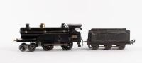 HORNBY: An circa 1925-1927&nbsp;Hornby No.2&nbsp;0-Gauge 4-4-0 steam locomotive 'LNER 2711', with associated pre WWI&nbsp;Gebr&uuml;der Bing&nbsp;coal tender - 2