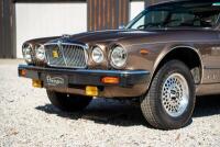 1986 Jaguar XJ12 Vanden Plas Saloon Project NO RESERVE [Location: Sydney] - 12