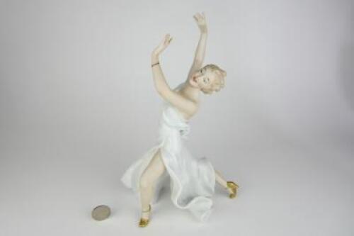 DANCER: A fine German porcelain figure of a dancer by Wallendorf