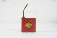 OILER: A Valvespout 'Leakproof' oiler by Muller, England.