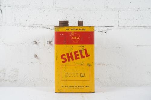 SHELL: A Shell one imperial gallon tin stamped 'Mould Oil'
