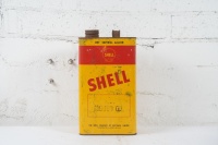 SHELL: A Shell one imperial gallon tin stamped 'Mould Oil'