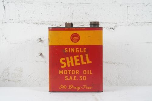 SHELL: A one imperial gallon Shell 'Single' S.A.E. 30 motor oil tin