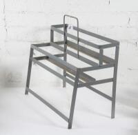 RACK: A reproduction ten bottle rack, as used by Golden Fleece, Shell and others - 3
