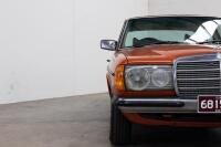 1977 Mercedes-Benz W123 250 Sedan [Location: Melbourne] NO RESERVE - 4