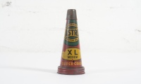 CASTROL: An early original Castrol Wakefield 'XL Medium' 'Super Grade' tin top pourer, with original tin dust cap