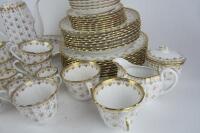 SPODE: A Spode Copeland Fleur de Lis pattern bone china part dinner service - 4