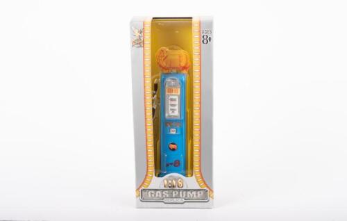 GOLDEN FLEECE: A 1:18 scale Road Signatures model Golden Fleece petrol pump, believed to be custom made, boxed.