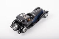 BUGATTI: A 1:24 scale Franklin Mint model of a 1930 Bugatti Royale Coupe 'Na Poleon', features opening bonnet and doors, no&nbsp;box included - 2
