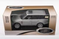 RANGE ROVER: A 1:18 scale Ertl Grand Marques model of a modern Range Rover in silver
