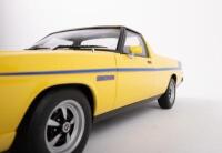 HOLDEN: An Autoart, 1:18 scale, limited edition [1821/2304], Holden HZ Sandman Utility in Jasmine yellow with blue stripes - 6