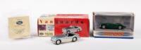 AUSTIN-HEALEY: Two small scale Austin-Healey models in boxes