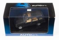 RANGE ROVER: An Autoart, possibly 1:43 scale Range Rover 4.6 HSE in metallic green in original box