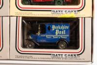 DAYS GONE: A boxed Lledo&nbsp;Days Gone series 'Original Collectors Set' comprising of twelve individually boxed vintage vehicles including horse drawn carts, vans and trucks - 3