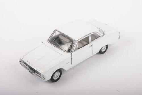 FORD: A 1:24 scale Franklin Mint models 1960 Ford Falcon in white