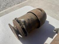 LUCAS: A quantity of Lucas generators, untested [Location: Sydney] - 4