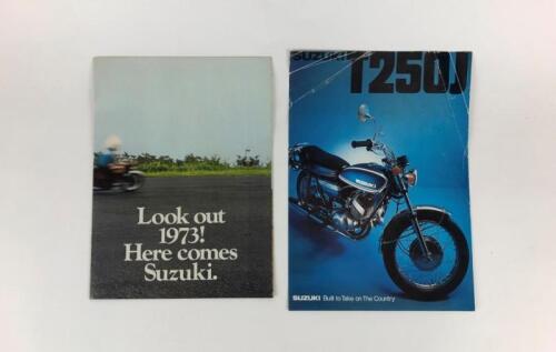 SUZUKI: Two original Suzuki 1973 Range and T250J colour sales brochures
