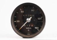 SPEEDOMETER: A mechanical MPH speedometer to suit 1969-73 Porsche 911