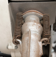 AIRCRAFT ENGINE: A Solo branded, made in Germany aircraft engine & propellor, no numbers evident, possibly two stroke & used for light aircraft such as gliders, propellor length 1.37m - 6
