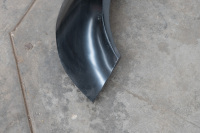 PORSCHE 911: A pair of new, unpainted circa 1976-86 Porsche 911 rear wheel arch flares, part numbers 91150360703GRV / 91150360803GRV - 2
