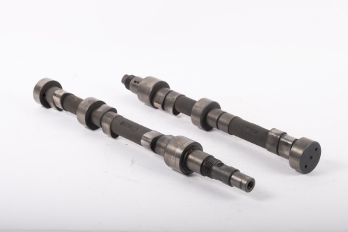 CAMSHAFTS: Two Porsche 911 1967 camshafts P/N 901105110 & 901105139