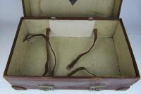SUITCASE: An English &lsquo;Revelation&rsquo; leather suitcase - 8