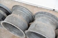 RACING WHEELS: Six four-stud lightweight wheels, believed to be magnesium McLaren style, varying sizes and widths. - 6