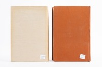 EARLY MOTOR RACING: Two hardcover books relating to early motor racing authored by Barre' Lyndon, includes 'Combat', published 1933 and 'Circuit Dust', published 1934 - 4