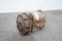 A circa 1930s Burman 4-bolt gearbox with complete clutch - 2